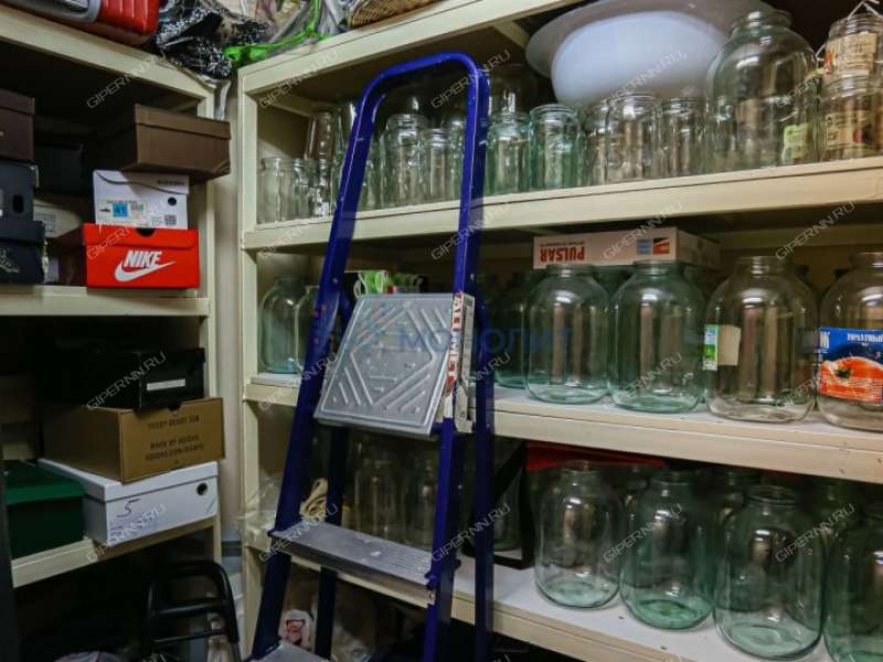 трёхкомнатная квартира на Окской улице дом 1