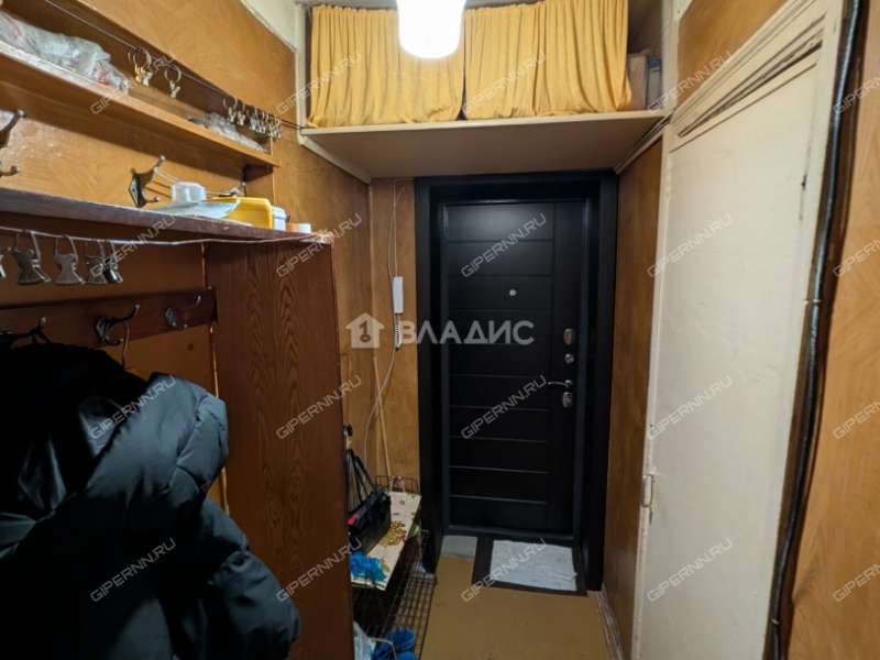 двухкомнатная квартира на улице Июльских Дней дом 6