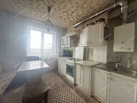 3-komnatnaya-ul-zelenodolskaya-d-34 фото
