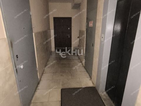 4-komnatnaya-ul-belinskogo-d-62 фото