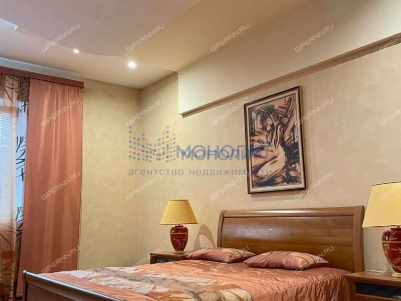 трёхкомнатная квартира на улице Семашко дом 12