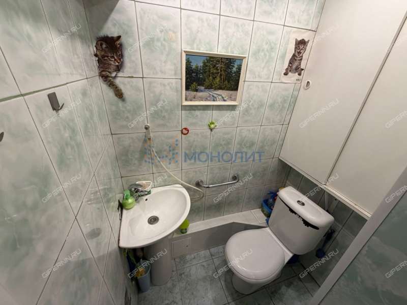 трёхкомнатная квартира на улице Страж Революции дом 4