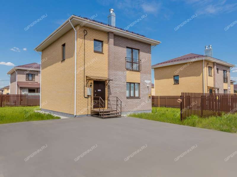 дом на 3-й Цветочной улице деревня Крутая