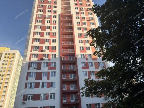 3-komnatnaya-ul-40-let-oktyabrya-d-15-k1 фото