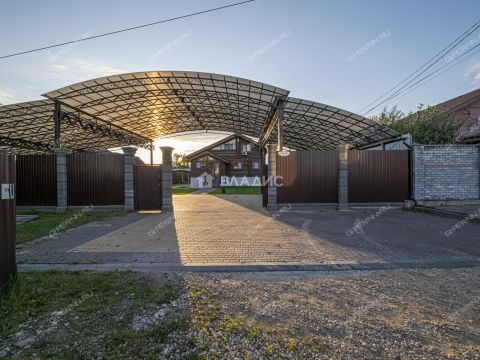 dom-derevnya-burcevo-bogorodskiy-municipalnyy-okrug фото