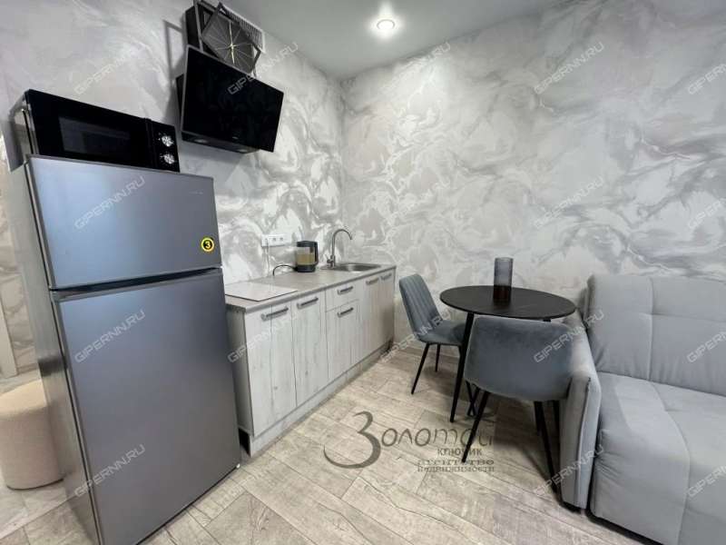 квартира-студия на улице Небесная дом 1 деревня Утечино