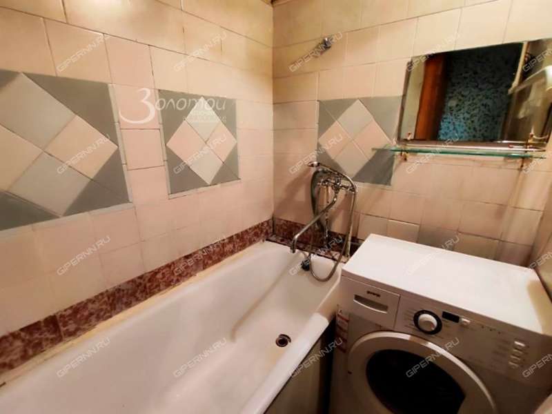 трёхкомнатная квартира на Литературной улице дом 20а