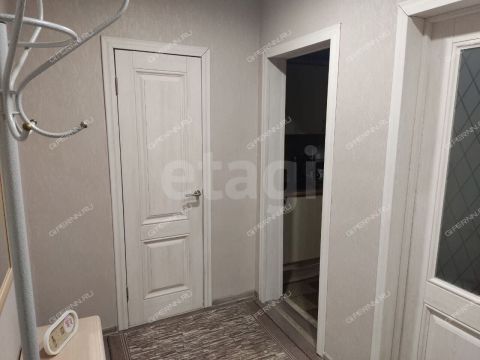 1-komnatnaya-ul-kerchenskaya-d-20 фото