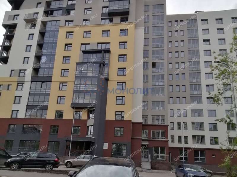 четырёхкомнатная квартира на Полтавской улице дом 15