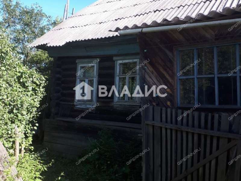 дом на Вокзальной улице посёлок при станции Тарасиха