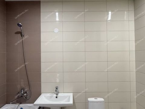 2-komnatnaya-ul-akademika-chazova-d-3 фото