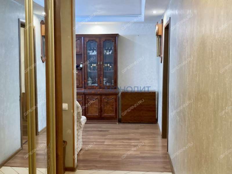 трёхкомнатная квартира на проспекте Бусыгина дом 45А