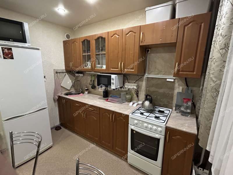 двухкомнатная квартира на улице Федосеенко дом 102