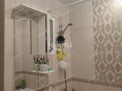 taunhaus-per-tretiy-tihiy-d-1 фото