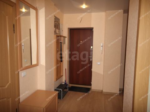 2-komnatnaya-ul-osharskaya-d-98 фото
