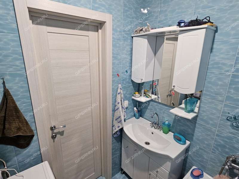 трёхкомнатная квартира на улице Максимова дом 22 город Бор