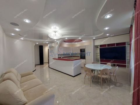 3-komnatnaya-ul-timiryazeva-d-35 фото