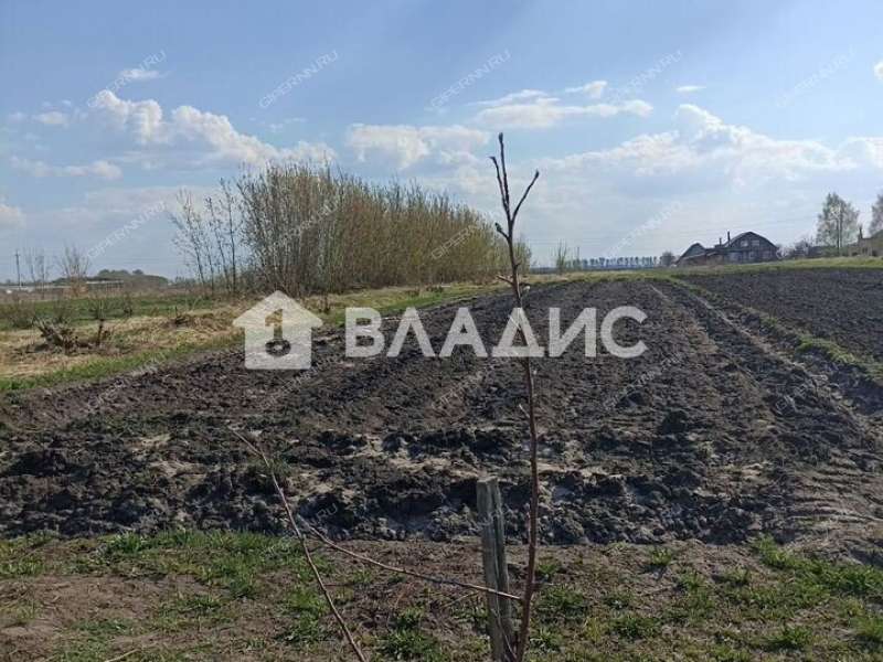 дом на улице Октябрьская село Абрамово