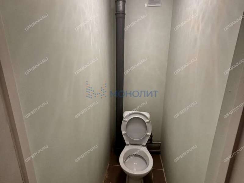 трёхкомнатная квартира на 1 Мая площадь дом 1 село Красное
