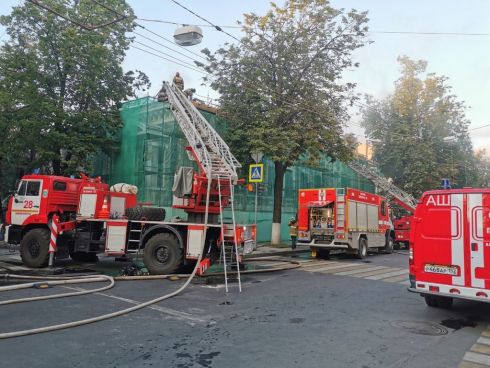 «Нижегородский Нотр-Дам»: почему загорелся музей Горького?