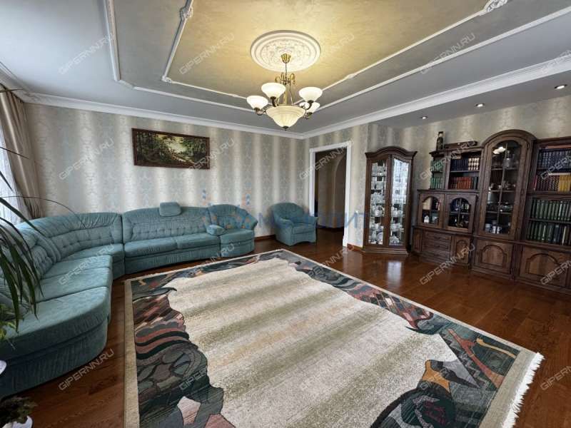 пятикомнатная квартира на Нижегородской улице дом 11В