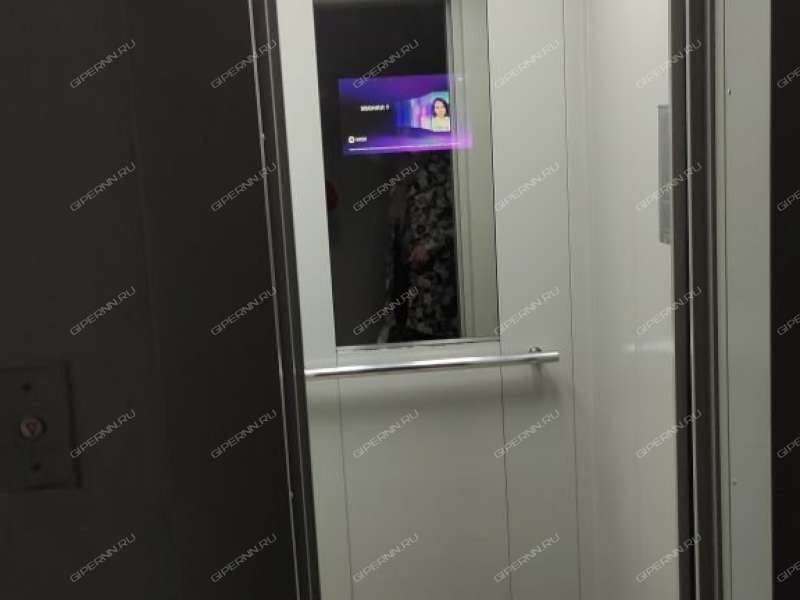 трёхкомнатная квартира на улице Коминтерна дом 22