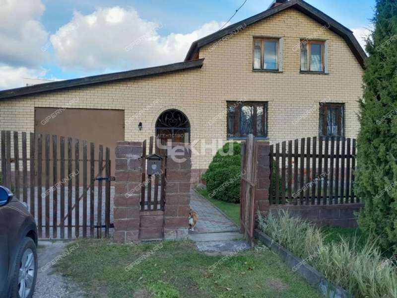 дом в микрорайоне 3 й город Бор
