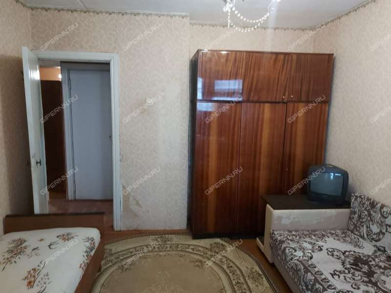 трёхкомнатная квартира на улице 1 Мая дом 8 город Семёнов