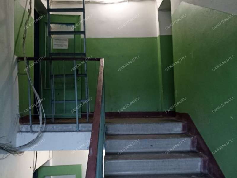 однокомнатная квартира в Светлогорском переулке дом 13