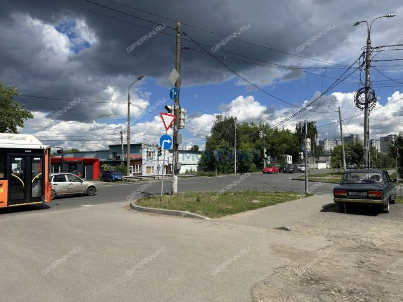 помещение под торговую площадь на улице Янки Купалы