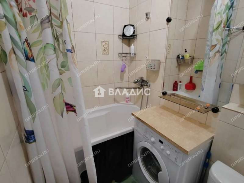 трёхкомнатная квартира на улице Бекетова дом 4А