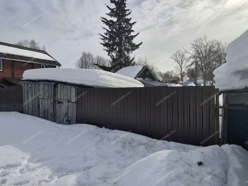 дом на улице Центральная село Варварское