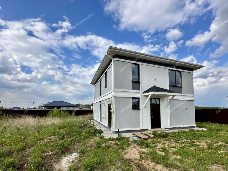 дом на Еловая ул. город Кстово