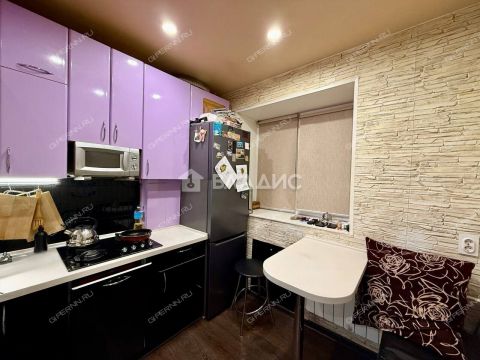 3-komnatnaya-ul-fedoseenko-d-79 фото