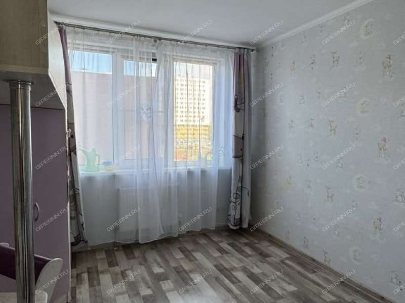 трёхкомнатная квартира на Краснозвёздной улице дом 31