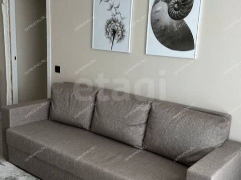 2-komnatnaya-pl-maksima-gorkogo-d-4 фото