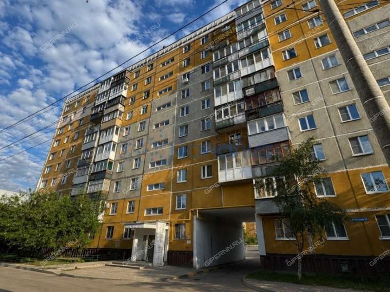 четырёхкомнатная квартира на Молитовской улице дом 3 к1
