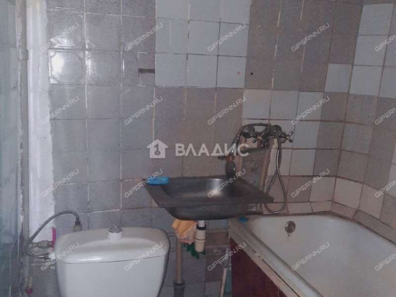 трёхкомнатная квартира на улице Дегтярёва дом 9