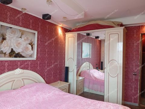 3-komnatnaya-ul-barenca-d-9-k85 фото
