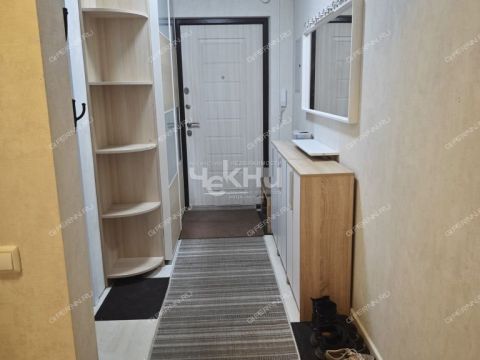 2-komnatnaya-prosp-korablestroiteley-d-66-k1 фото