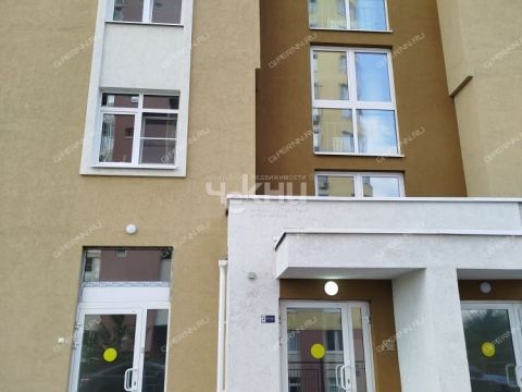 1-komnatnaya-b-r-akademika-koroleva-d-6 фото