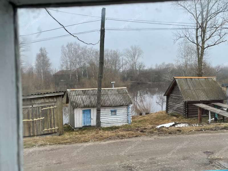 дом на Октябрьской улице село Мотызлей