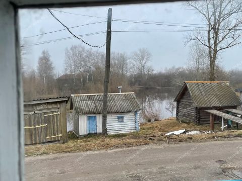 dom-selo-motyzley-voznesenskiy-rayon фото