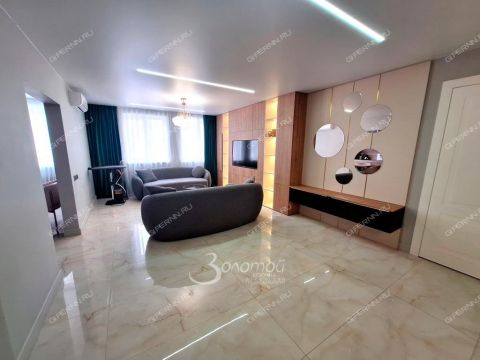 4-komnatnaya-prosp-lenina-d-30-k5 фото