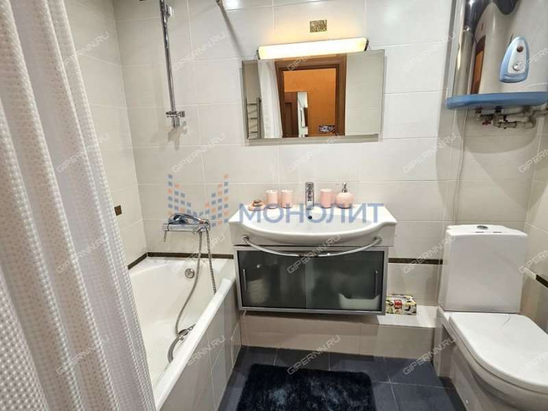 трёхкомнатная квартира на улице Верхнепечёрская дом 7 к2