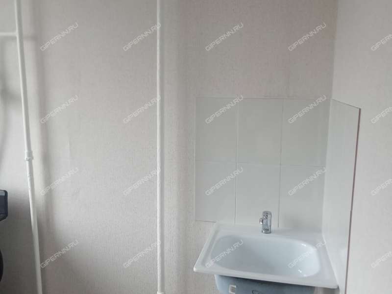 однокомнатная квартира на улице Юлиуса Фучика дом 37