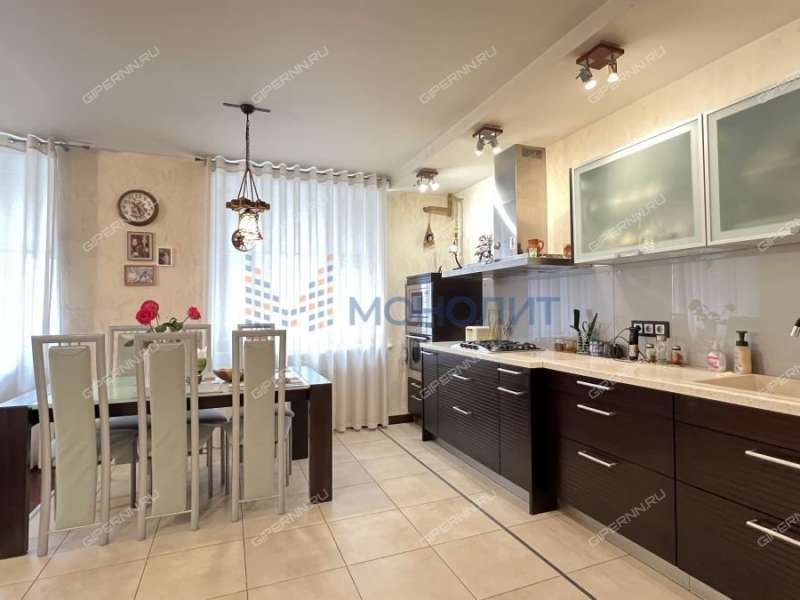 двухкомнатная квартира на улице Дунаева дом 8