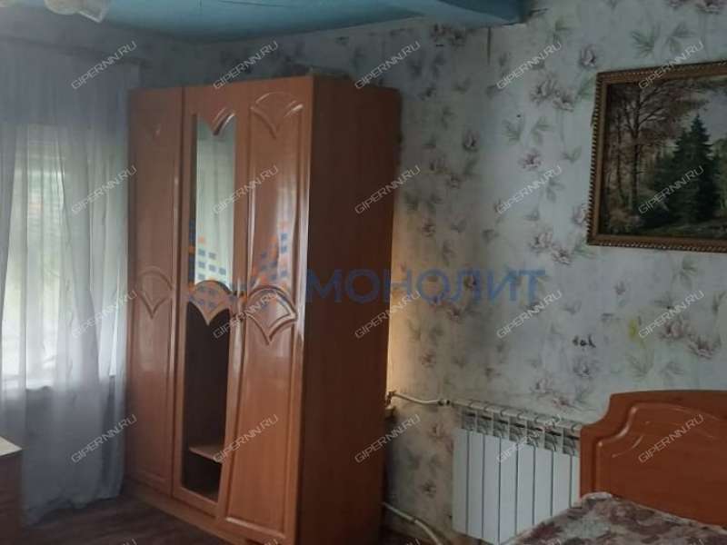 дом на улице 1 Мая село Гагино