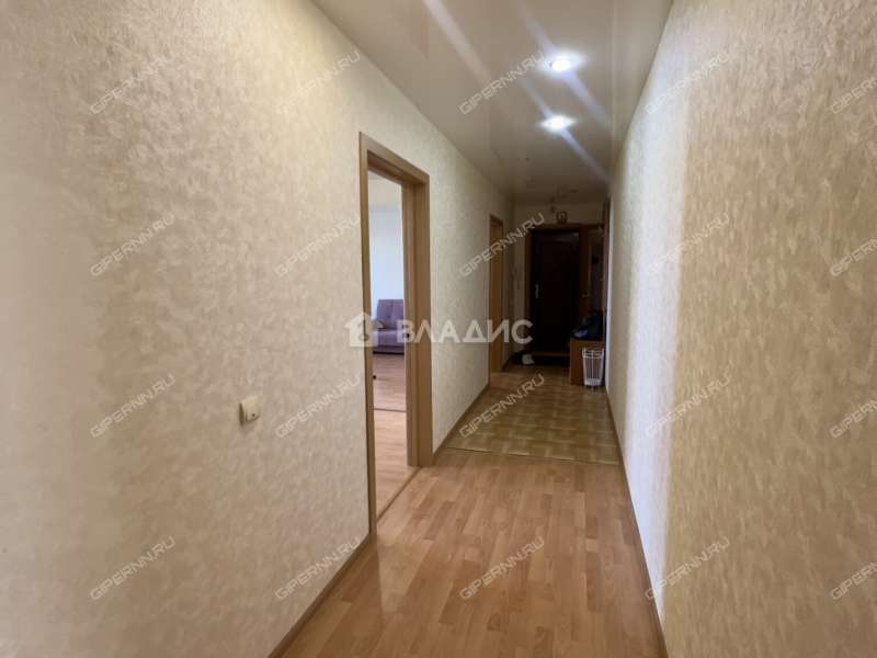 трёхкомнатная квартира на улице Бетанкура дом 2