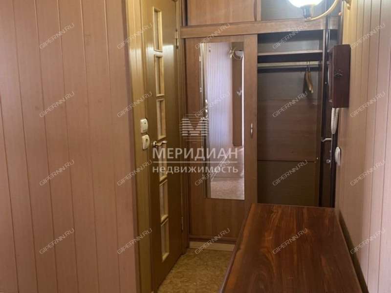 двухкомнатная квартира на улице Федосеенко дом 11